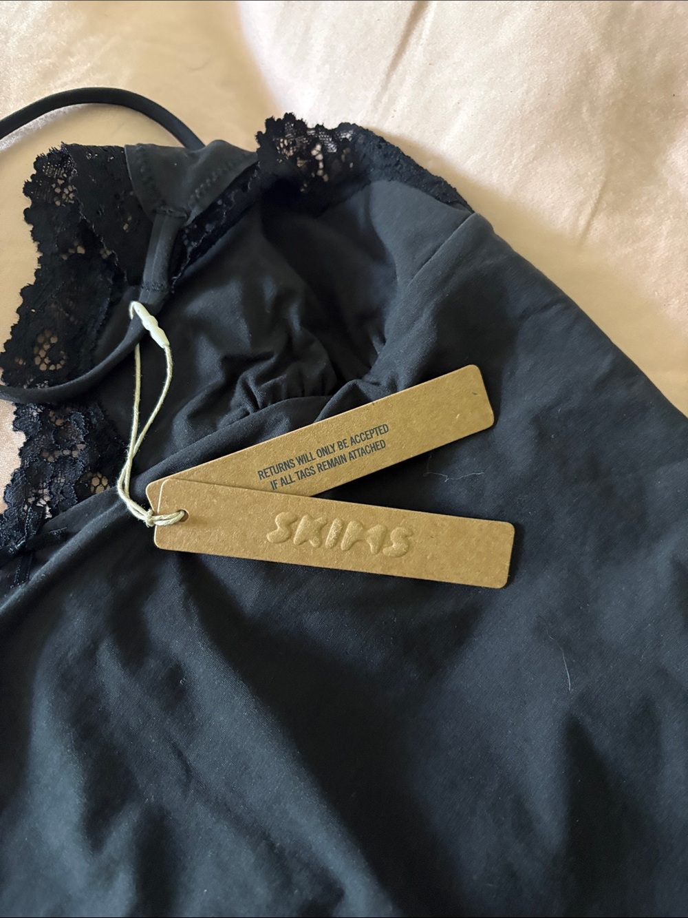 SKIMS fits everybody Black Lace-Trim Bodysuit - Picture 3 of 6